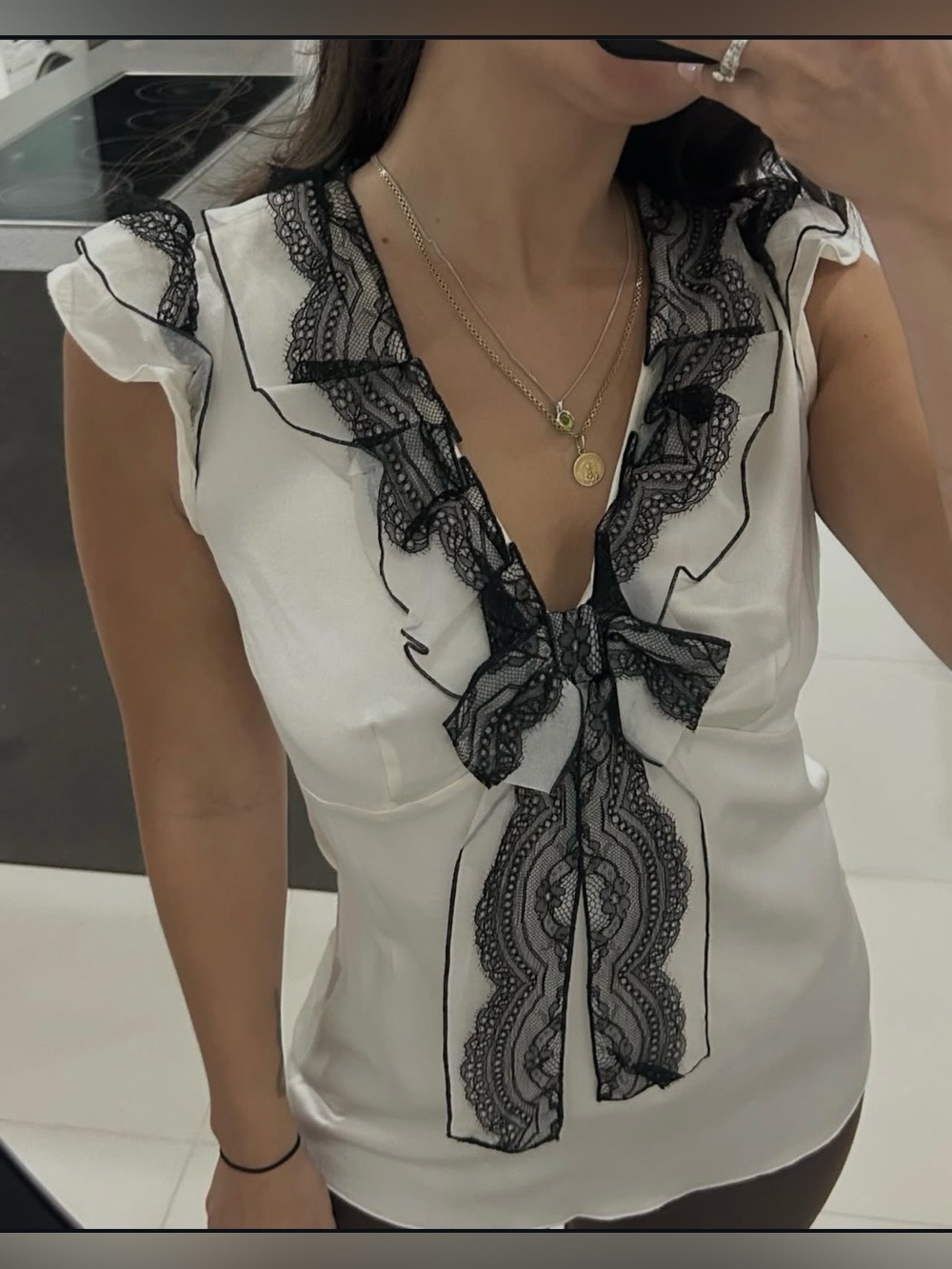 Dolce & Gabbana Silk Lace Ruffle Bow Sleeveless Top Ivory Black IT 38 US 2